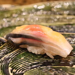 にぎり鮨 一五〇 - 秋鯖