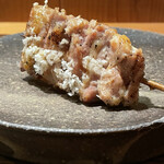 根津 焼鳥 照隅 - せせりホースラディッシュ