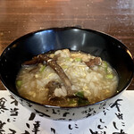 たでの葉 - 雑炊
      ツキノワグマと天然茸汁の残りにご飯を入れ溶き卵の雑炊、そりゃもう旨味たっぷりの汁ですからこたえられませんですって！