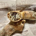 パンやきどころ RIKI - マスカルポーネと大納言 ¥280