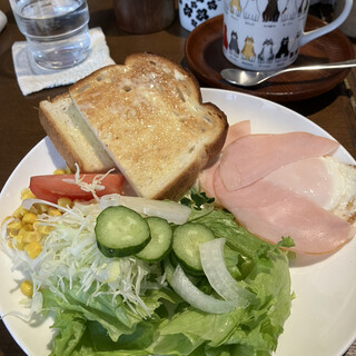 ル・プリーベ_0