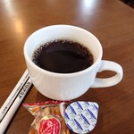 朱里 - ホットコーヒー