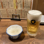 Ganso Yakitori Kushi Hacchin - プチ贅沢セット、1杯目は生ビールで。
