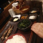 しんぱち食堂 - 朝イワシ定食大盛り￥540-に納豆￥30-とワカメ(マヨネーズ)￥80-