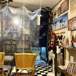 ひっぱり蛸 - ビクター犬。