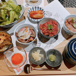 牛刺しと焼肉 仔虎 クリスロード店 - 