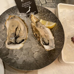 Emit Fish Bar Oyster And Grill - 