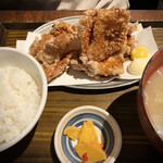 サッポロ 餃子製造所 - ■タレザンギ定食990円（タレザンギ３個）