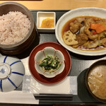 Tametsu Shokudou - 鶏と根菜の黒酢あん定食（¥1,080）（税込）