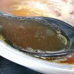 手打中華 英 - スープ