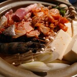 Tanagokoro - 魚介チゲ鍋！海鮮がたくさんです！