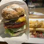 E・A・T GRILL&BAR - 