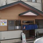 手打中華 英 - 外観