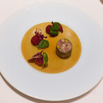 レストラン コバヤシ - 鴨のソーシゾン、キイチゴとはちみつビネガーの鴨のコンソメゼリー