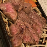 Nikubaru Purobeccho - 松阪牛サーロイン100g。第67回松阪肉牛共進会の購買証明書付き、はるこちゃん。美味かった。