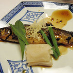 栴檀 - 【箸休】落鮎有馬煮 針生姜 白芋茎 いんげん