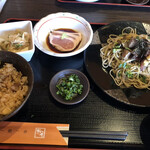 ぢどり屋 - もも焼きおろし蕎麦定食