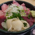 冨久井 - 海鮮丼 ハーフ&ハーフ