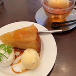 パルファン - アルションプルーとりんごのカトルカール