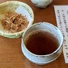 手打そば 満作 - 料理写真:お茶と揚げ蕎麦