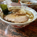 Harukiya - ワンタン麺(しょうゆ)煮玉子トッピング