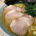 横濱ラーメン あさが家 - チャーシュー。