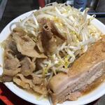 麺と飯 トンじろ - トントンラーメン（900円）