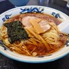 Maruchou - ラーメン500円
                
                鰹節の風味豊かで、鶏ガラ出汁のコクと合さり、
                魚介動物ダブル清湯スープで、とても美味しい。