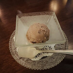 横浜瀬里奈 ステーキドーム - 