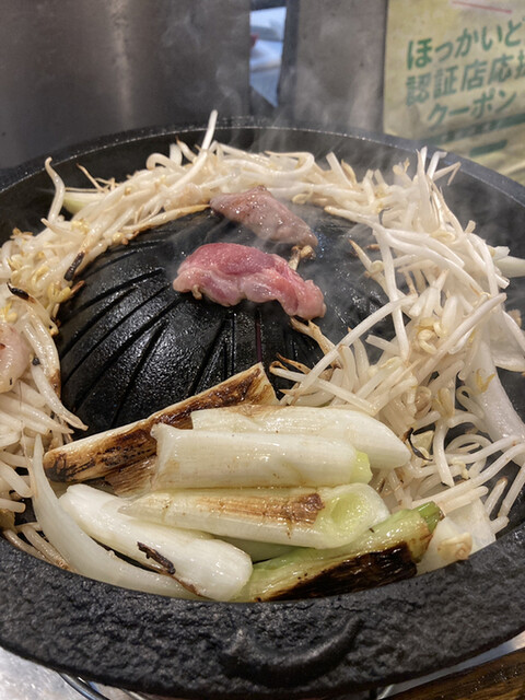 小樽ジンギスカン倶楽部 北とうがらし 出抜小路店 - 小樽（ジンギスカン）の写真