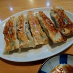 中国家庭料理 大福元 - 鉄板餃子