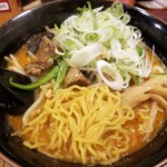 北海道らーめん ひむろ - 麺の表情など。