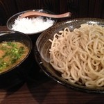麺屋わっしょい - ５月のラッキーサーズディメニュー「カレーつけ麺」