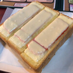 喫茶ゴードン - ハムチーズトースト 605円