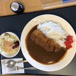 レストラン あっぷるひる - りんごカツカレー　980円