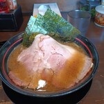 横浜家系ラーメン勝星家 - 