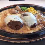 くまもと中央カントリークラブ - 国産牛チーズハンバーグ