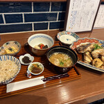 Nichigetsu - 天然鯛のあらの塩焼き魚たれ定食1.200円♪