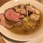 Menya Isshin - 特製塩ラーメン＋味玉