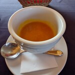 Cucina 湯田園 - 選べるスープ。トマトのポタージュ