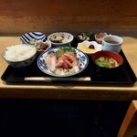 Kanda Shido - 刺身定食