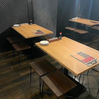 ◆テーブル席◆