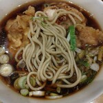 一〇そば - お汁の色に染まってる