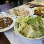 あるふぁ・がーでん - バスセンターの味に似たカレーもあります