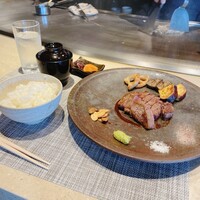 ニュー松坂 難波御堂筋店 - 