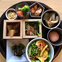 春秋 溜池山王店 - 平日ダイニング限定野菜のランチセット1300円