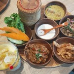 エムエム タイ - 