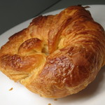 ブラフベーカリー - 【再訪４】クロワッサンはリピｰト