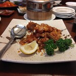 北京飯店 - これ、絶対上手い奴～♬。スペアリブ(ガーリック風味)