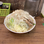 ラーメン二郎 - ラーメン　カラメ以外全マシ